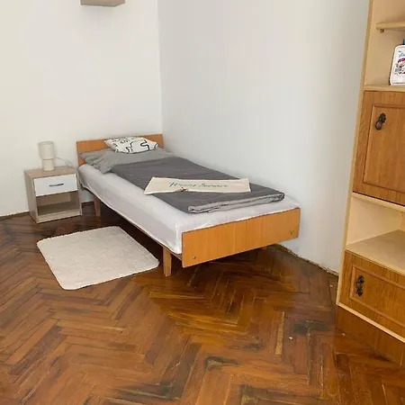 Apartman Fecskefeszek Vendeghaz